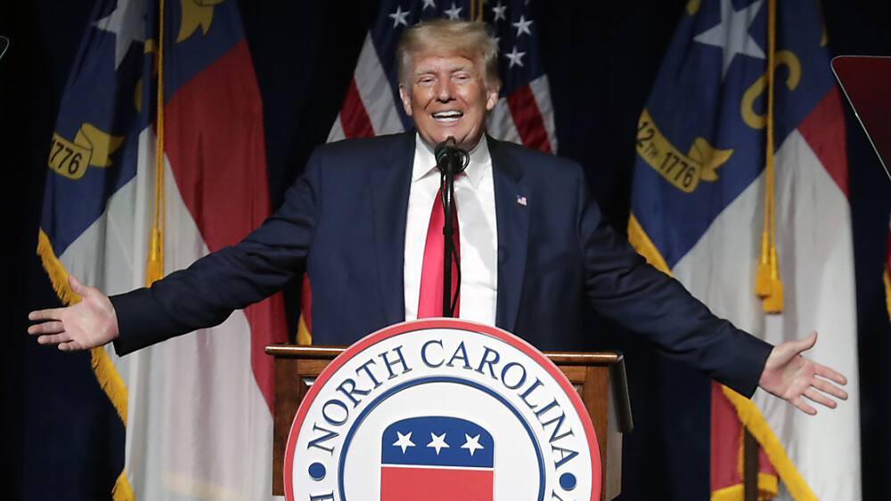 Donald Trump s'exprimait devant les quelque 1200 invités à la convention du parti républicain de Caroline du Nord à Greenville.