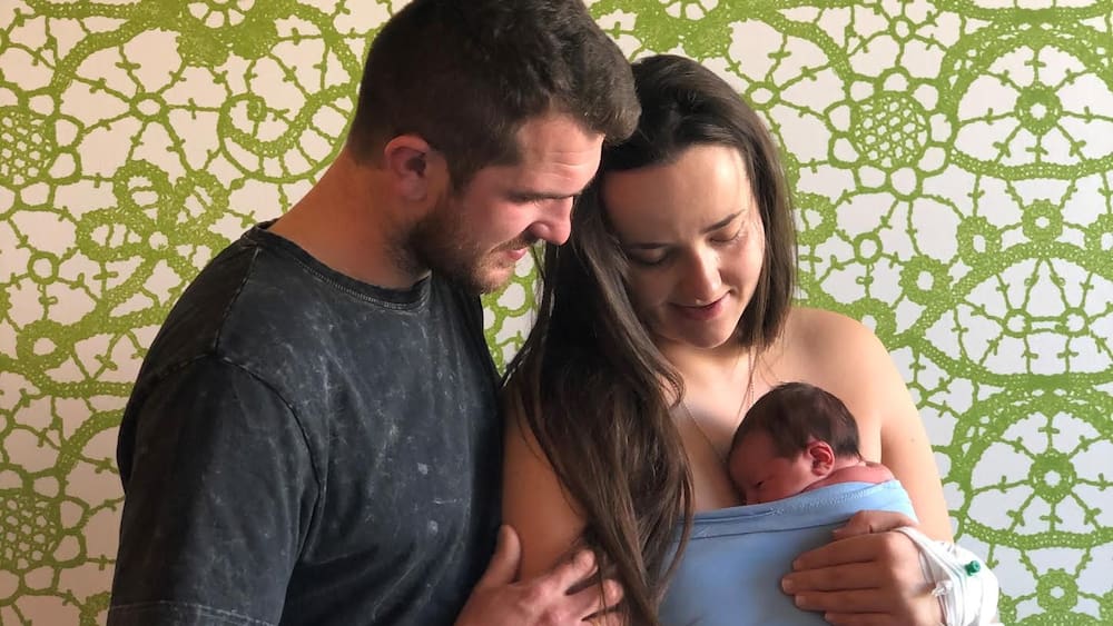 Lena Anna est probablement le premier bébé suisse en 2022 Lena Anna est probablement le premier bébé suisse en 2022