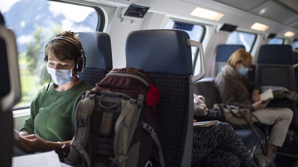 Le masque dans le train, mais pas dans les magasins? Le masque dans le train, mais pas dans les magasins?