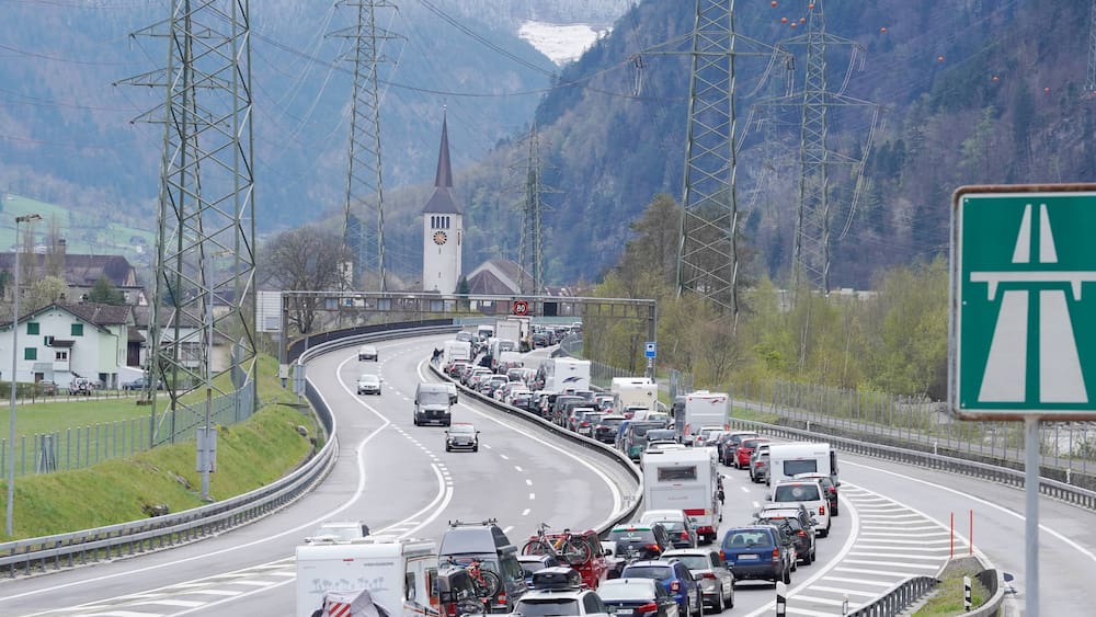 Interminables bouchons à l’entrée nord du Gothard Interminables bouchons à l’entrée nord du Gothard
