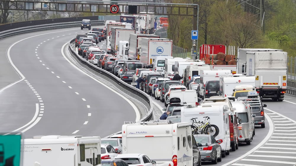 Le 2e plus long bouchon au Gothard pour un Vendredi Saint Le 2e plus long bouchon au Gothard pour un Vendredi Saint