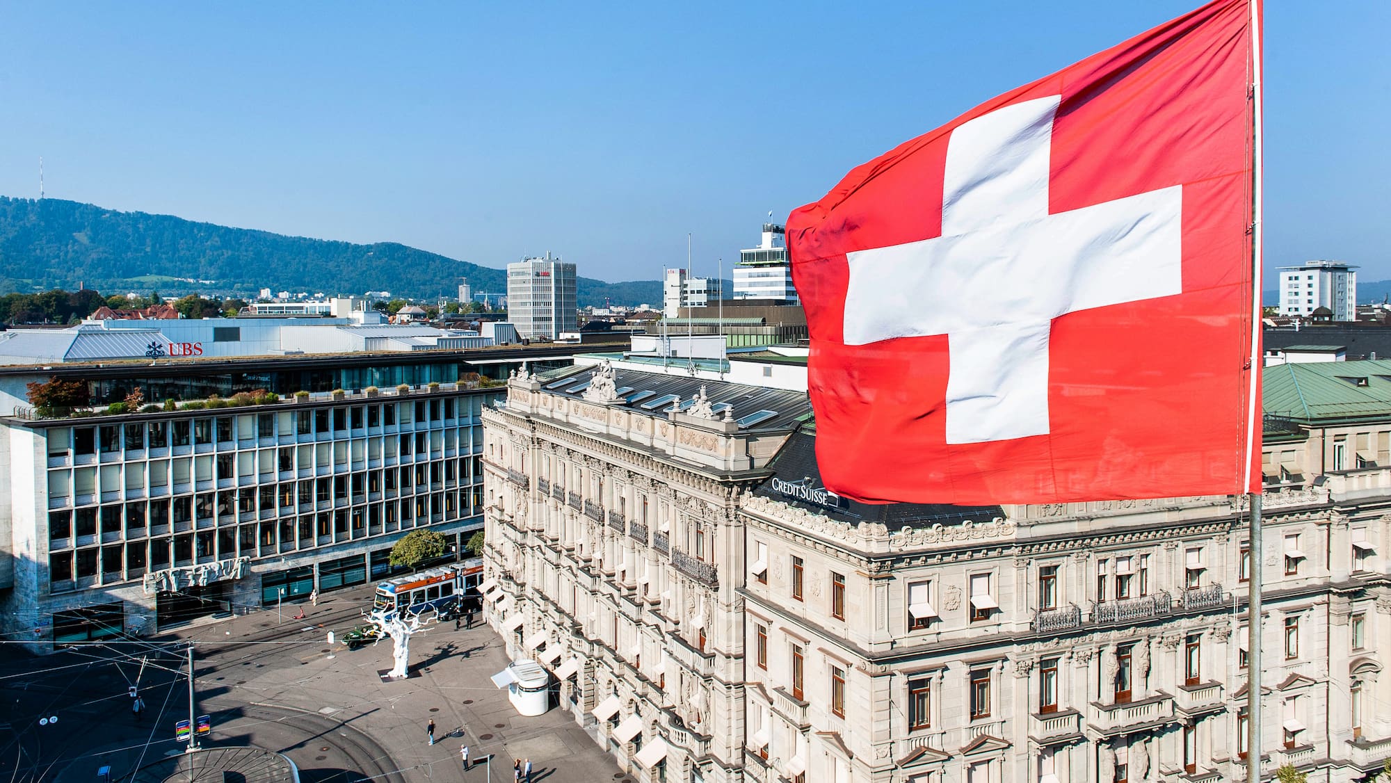 Economie Voici pourquoi la Suisse n'est plus le pays des banques Blick