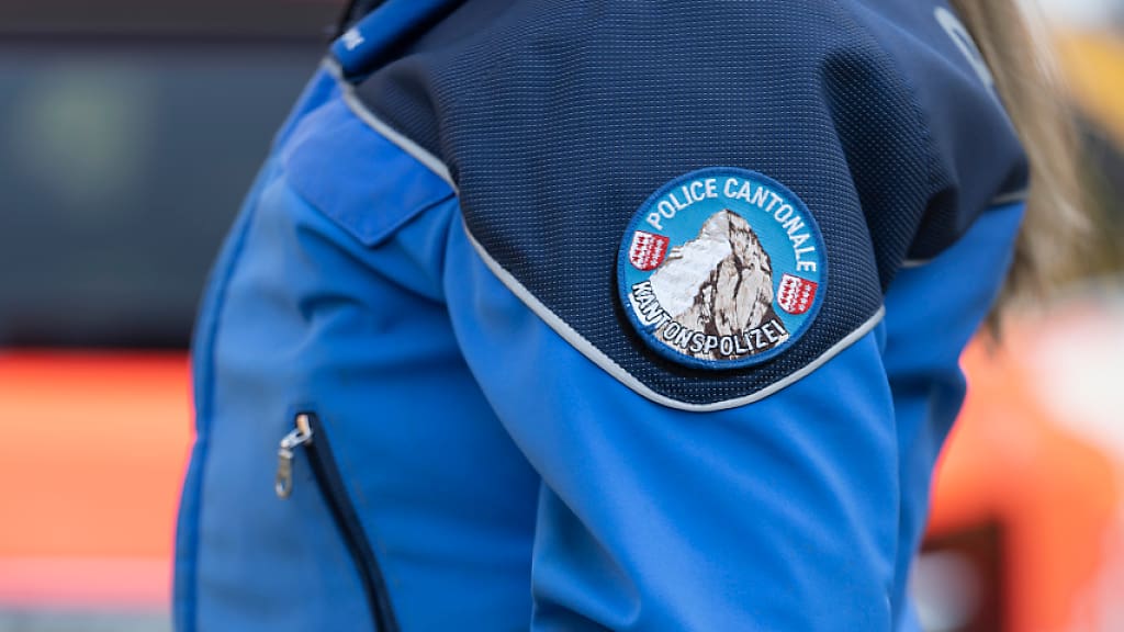 , Suisse: Des escrocs volent une somme importante à une entreprise valaisanne