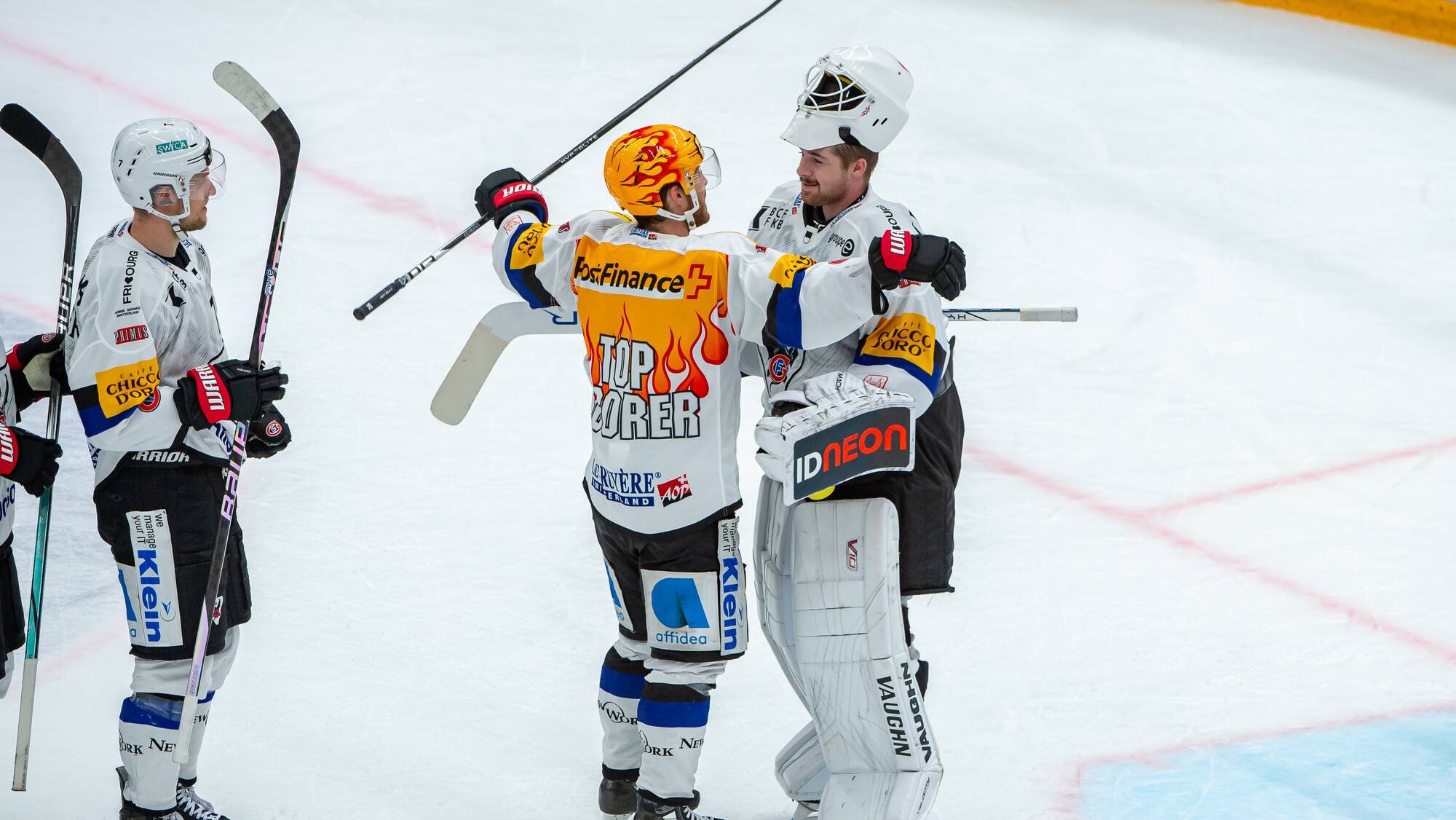 Gottéron gagne à Lausanne grâce à son deuxième gardien - Blick