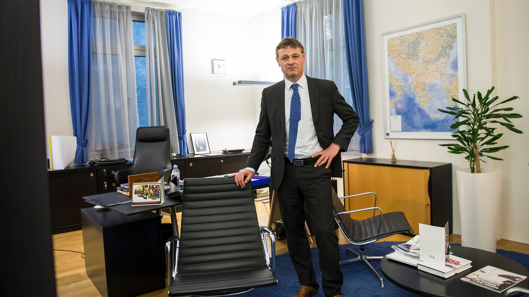 La Confédération a-t-elle mal vérifié la vie privée de Jean-Daniel Ruch?