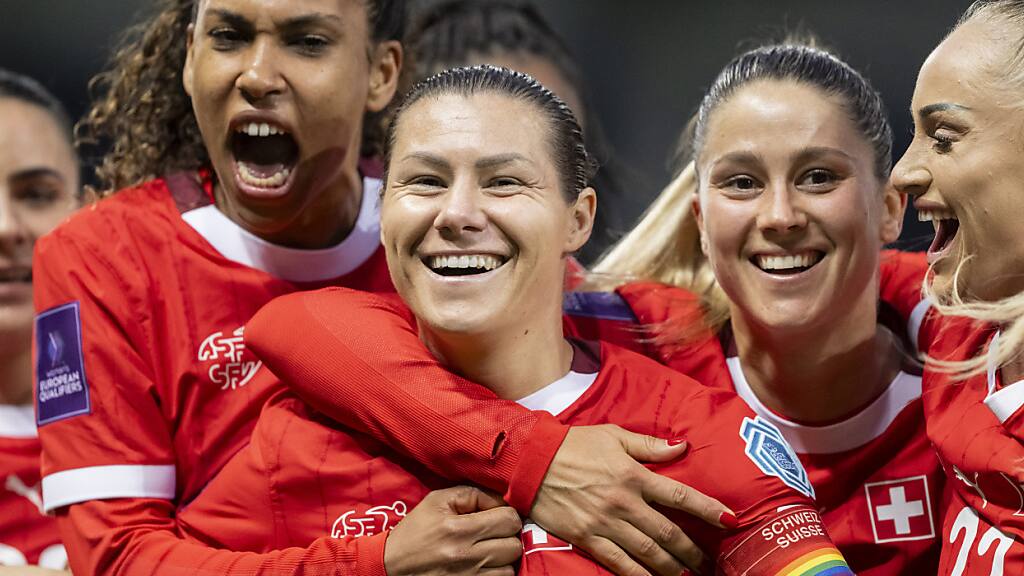 L'équipe féminine suisse de football fait le minimum face à la Hongrie