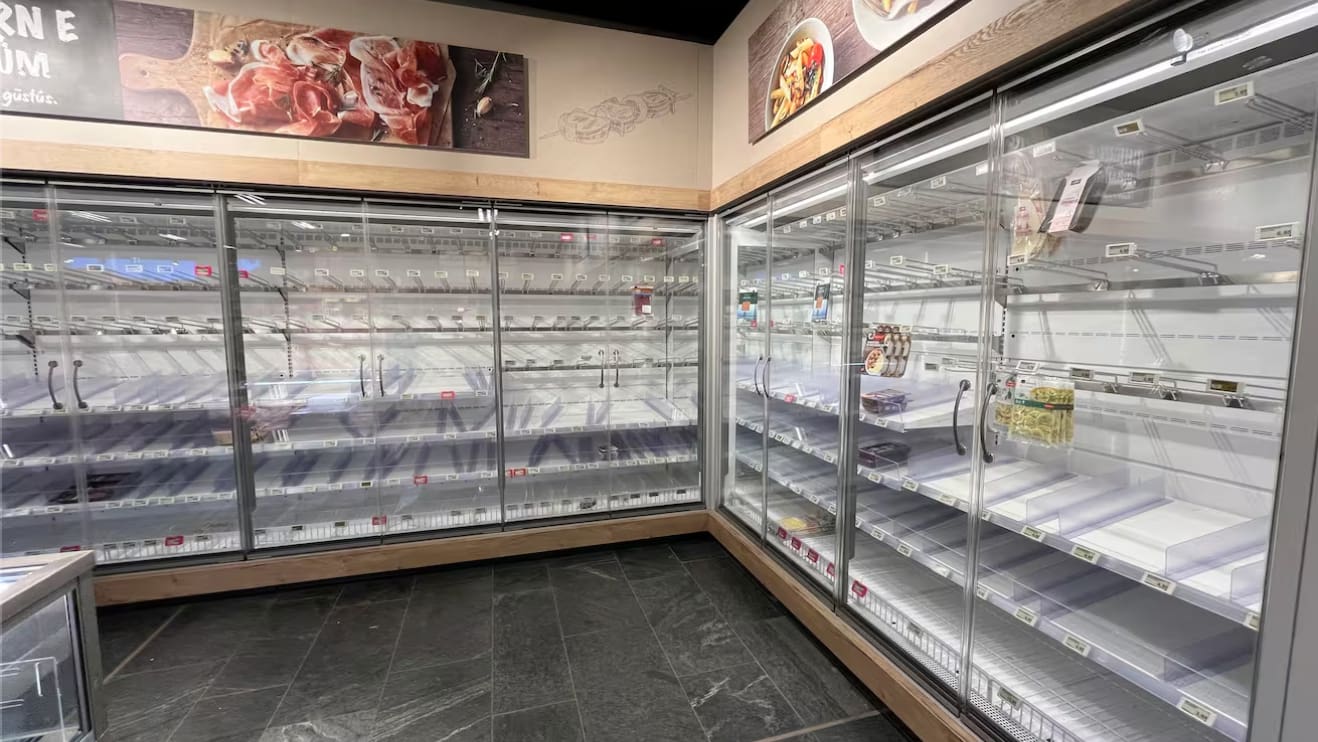 , Inondation en Suisse: Le niveau de la Maggia complique les recherches