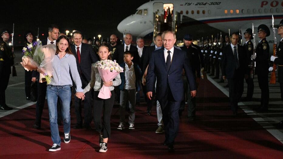 Des espions russes libérés parlent de leur vie sous une fausse identité