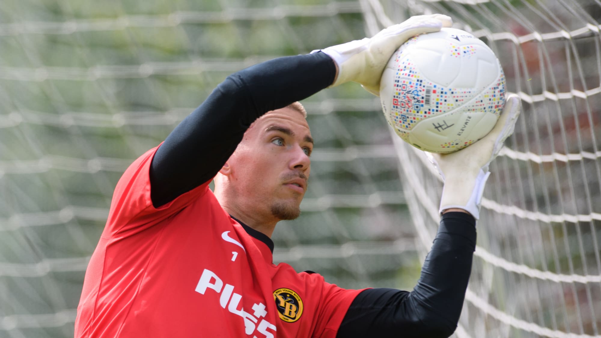 Adam Racioppi Football: Anthony Racioppi à Sion, Pajtim Kasami sur le départ - Blick
