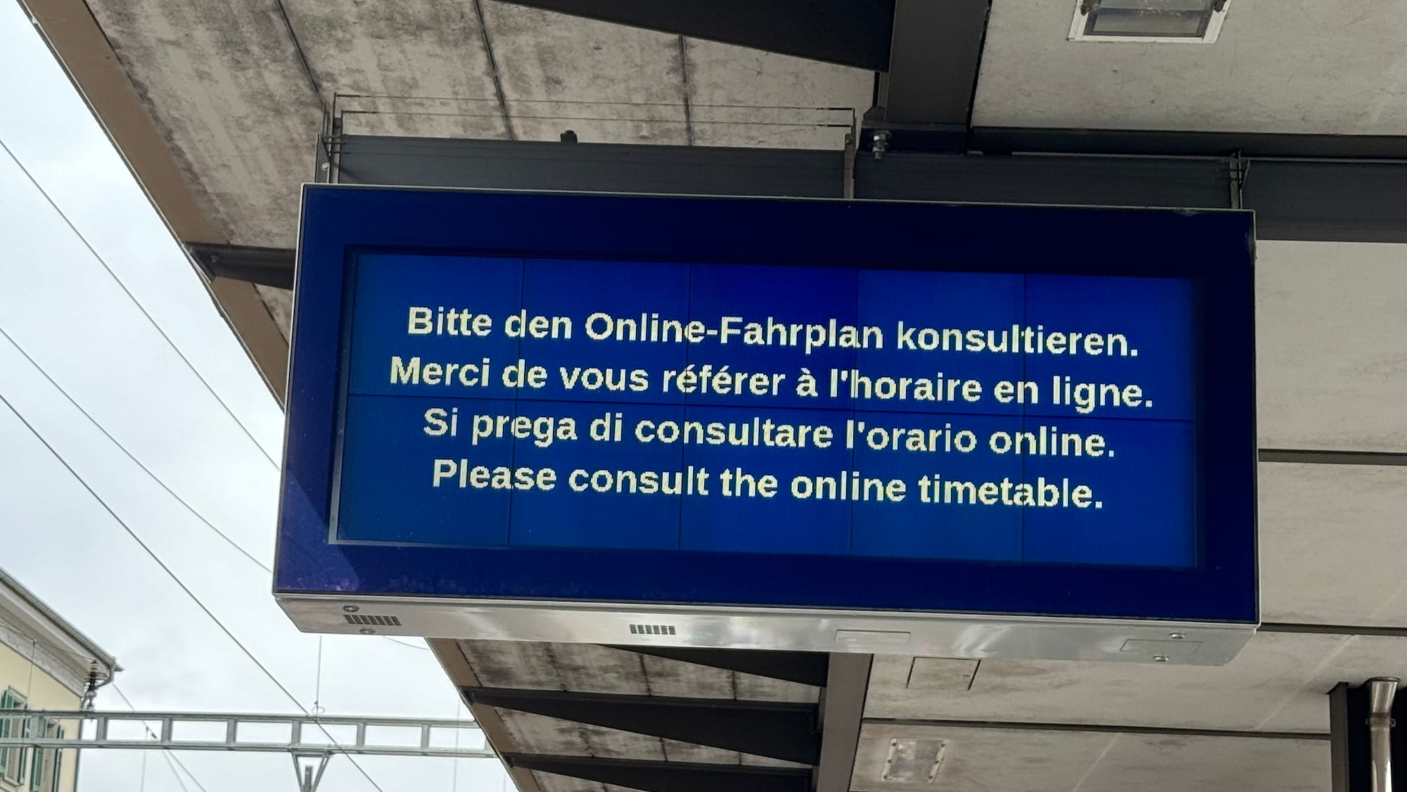Les Annonces Et L achat De Billets En Panne Totale Aux CFF Blick les-annonces-et-l-achat-de-billets-en-panne-totale-aux-cff-blick
