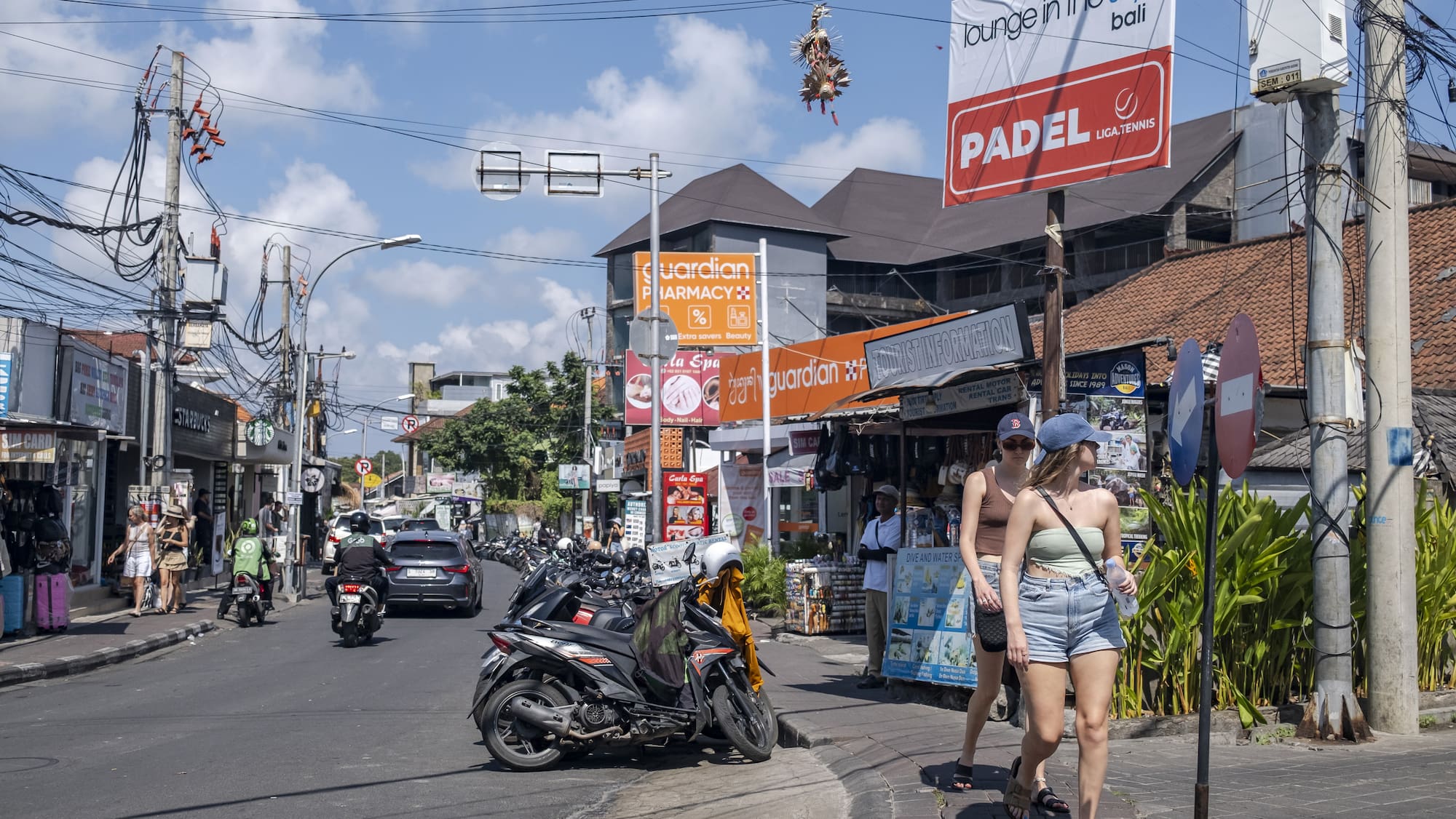 Indonésie: un adolescent français disparu à Bali, recherches en cours