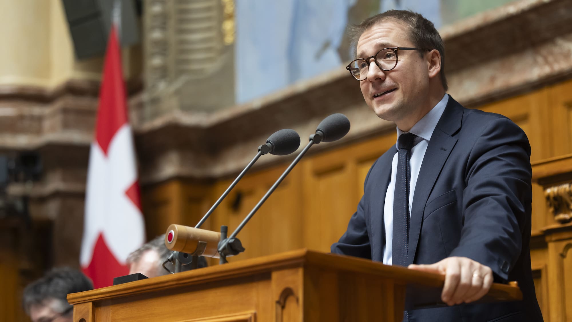 Propos de Nantermod sur les Roms: la LICRA se fâche - Blick