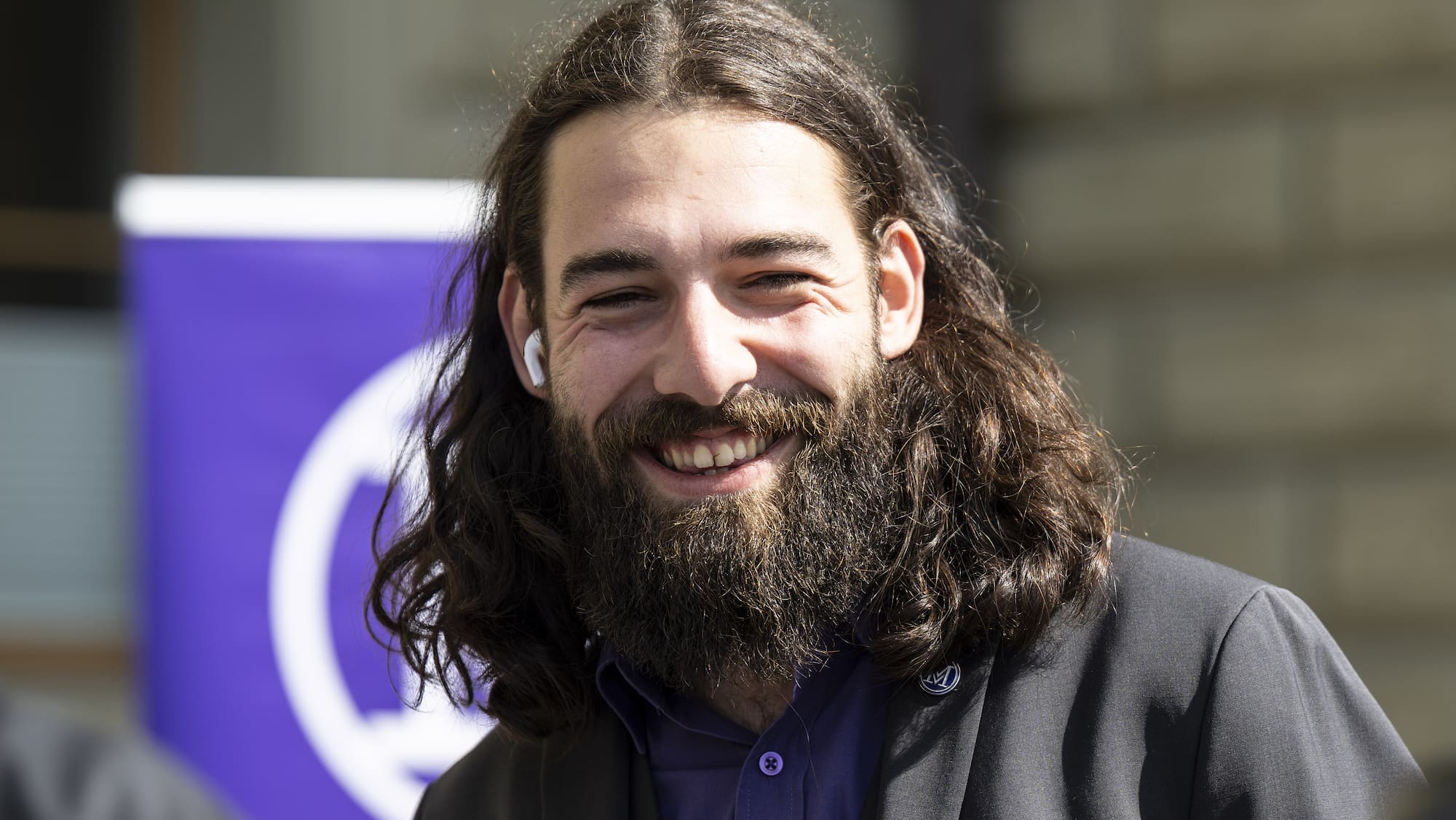 Nicolas Rimoldi veut revenir au PLR et devenir chef du parti - Blick