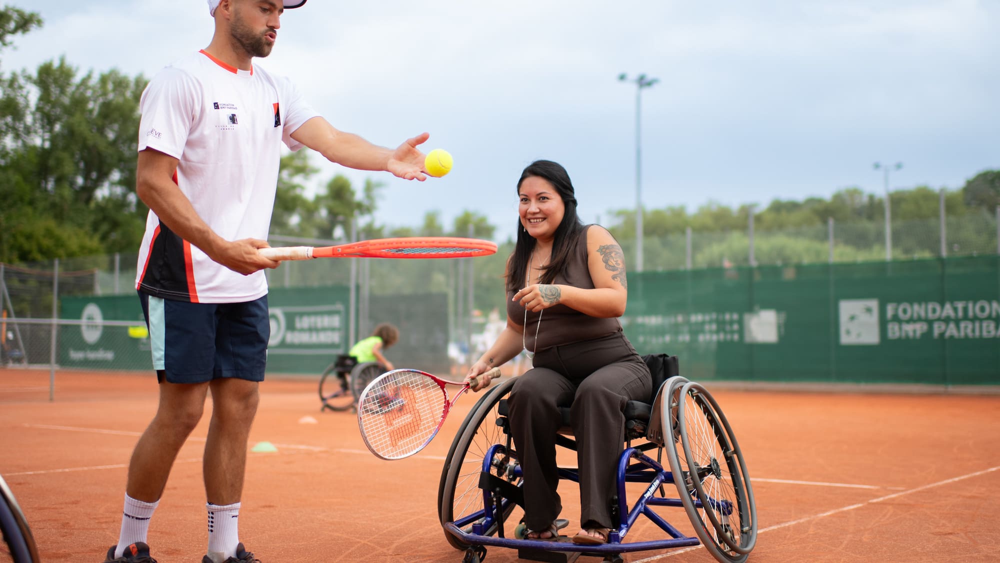 Tennisman et trésorier: Johan Nikles: «Dans la chaise, tu joues cinq minutes, tu as mal aux bras»
