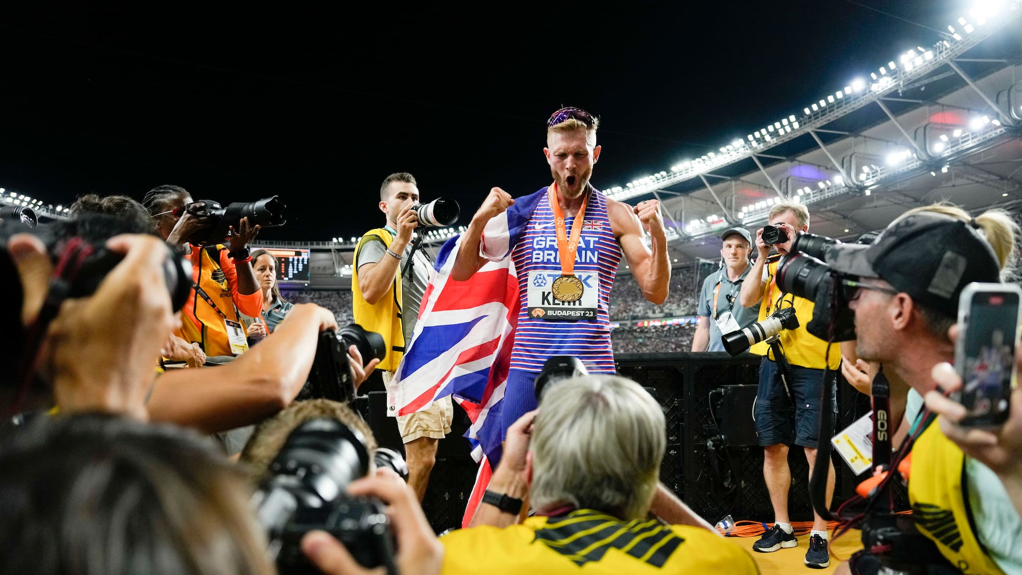 Un record battu après 27 ans: Josh Kerr marque l'Histoire et bat le record du monde du mile