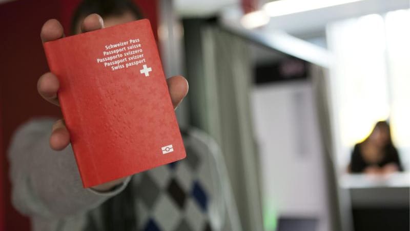 Déchets, abonnements, naturalisation: Voici ce qui va changer en Suisse dès le mois d'août