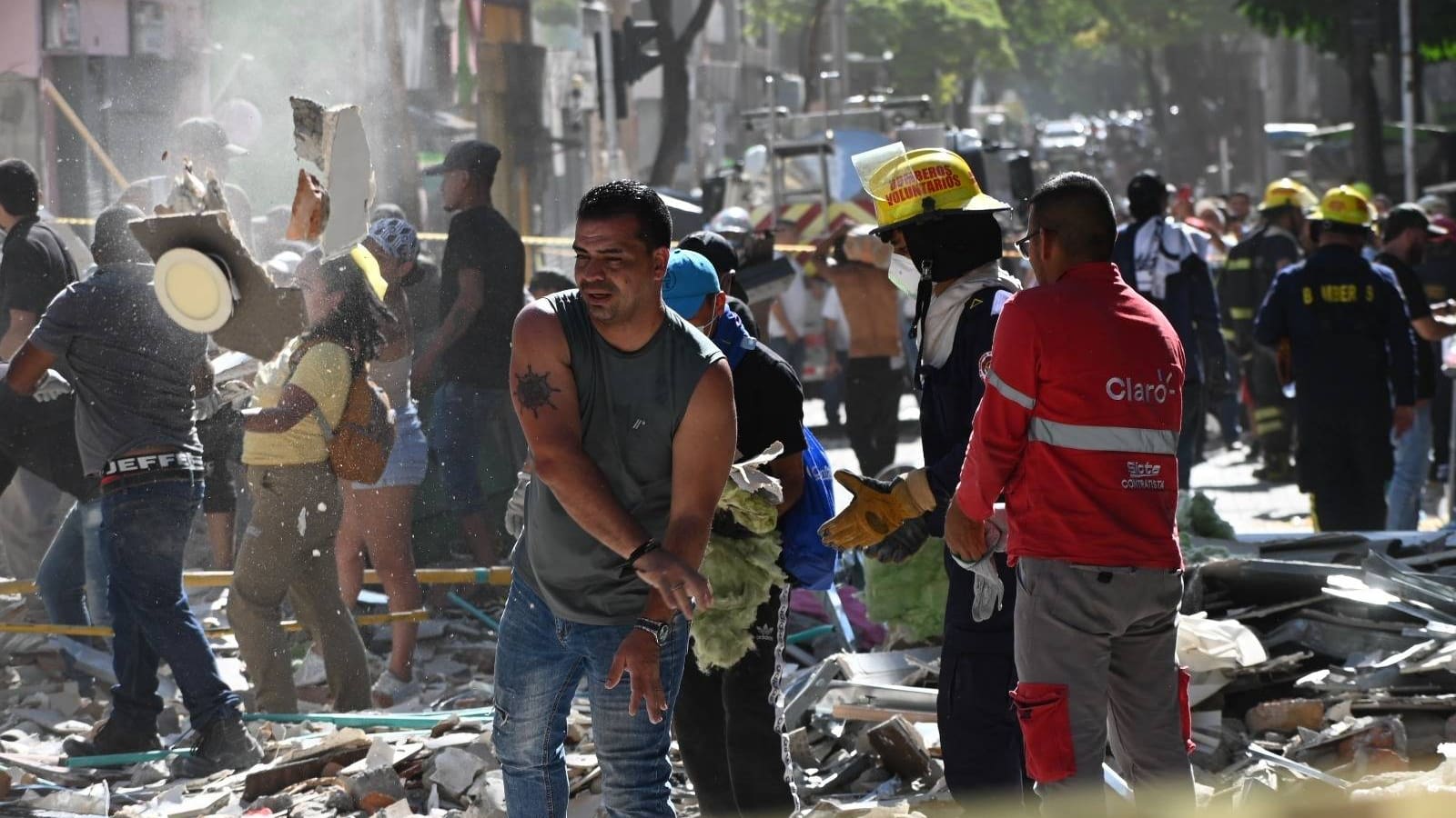 Photo: blick.ch Colombie: Le bilan du séisme monte à 240 morts