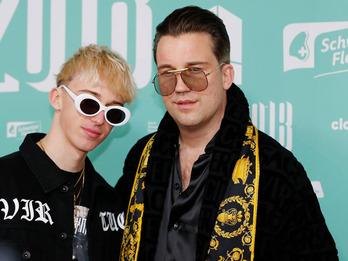 Download Eishockey Musik Hotellerie Das Machen Die Kids Der Stars Blick Free HD Wallpaper Eishockey Musik Hotellerie Das Machen Die Kids Der Stars Blick For Android Free