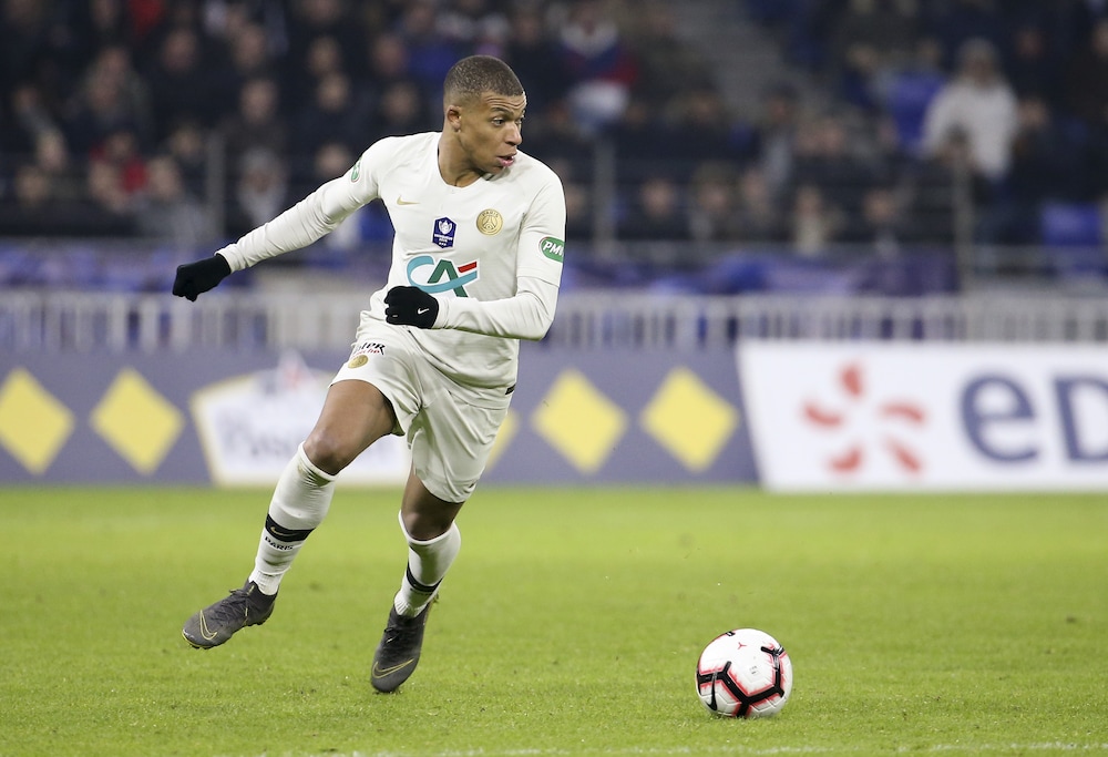 Wie Viel Verdient Ronaldo Pro Monat