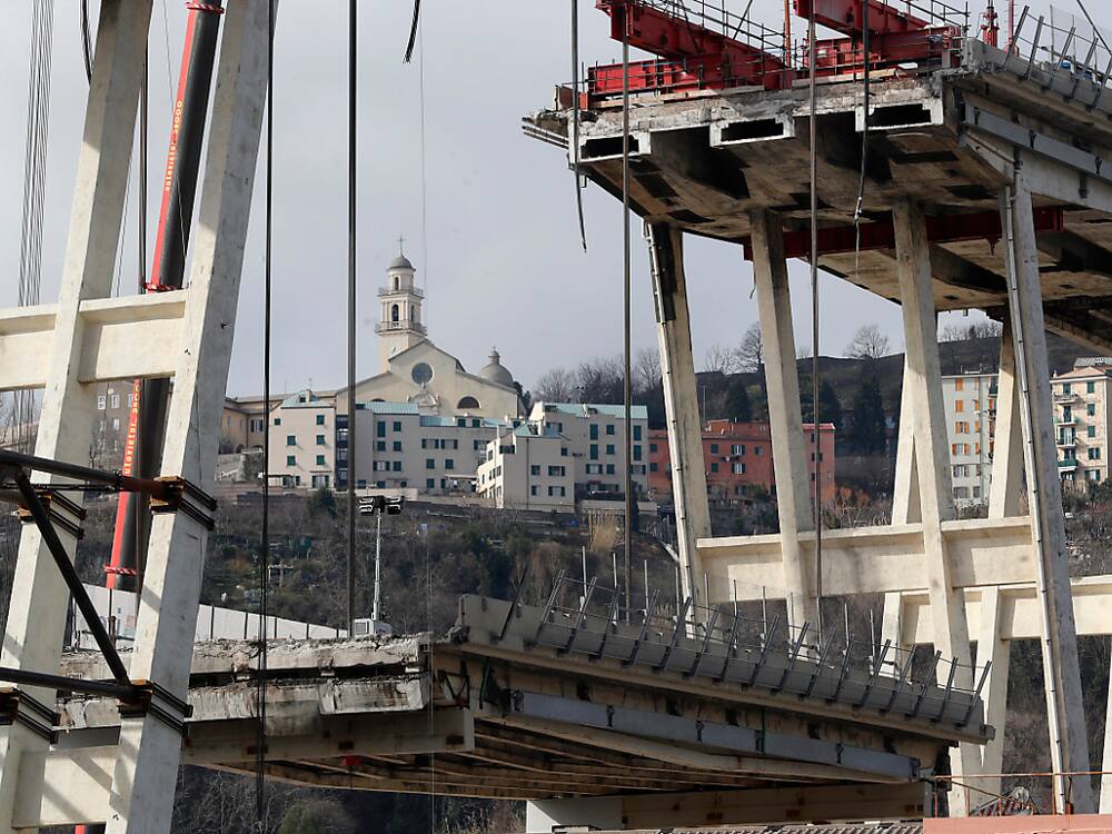 Genua: Morandi-Brücke wird demontiert - Blick Genua: Morandi-Brücke wird demontiert - Blick