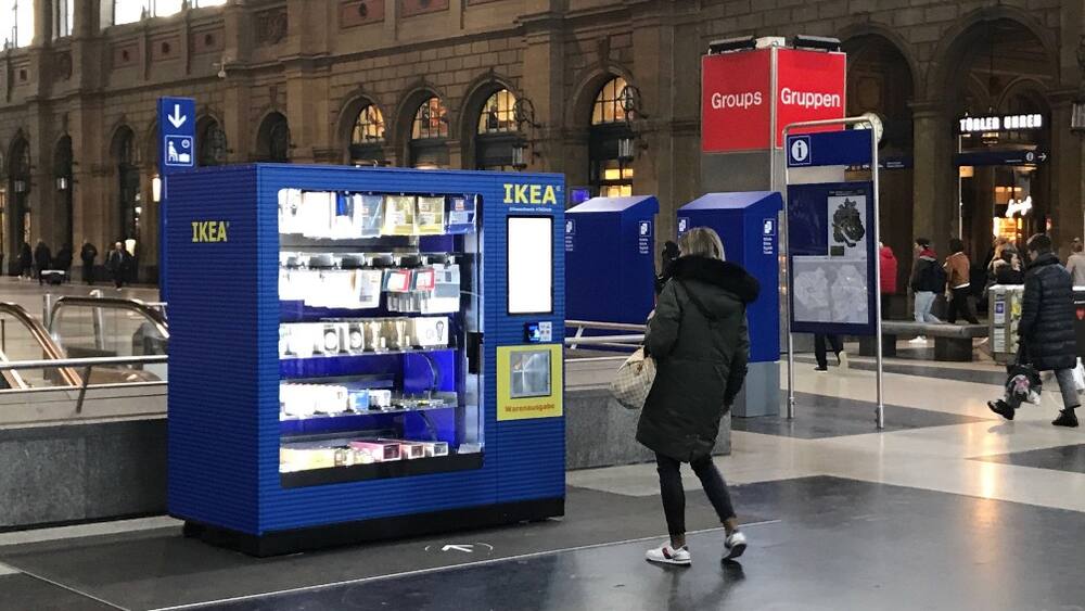 Ikea Installs A Machine In The Middle Of Zurich Main Station