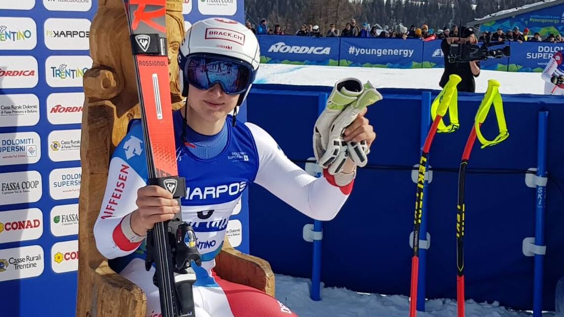 Ski Lars Rösti gewinnt AbfahrtsGold an der JuniorenWM Blick