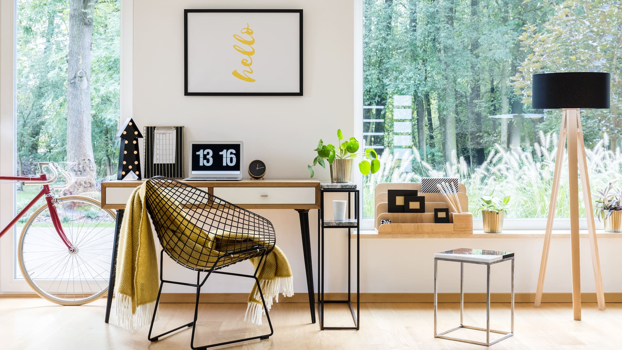 So richten Sie im Homeoffice schönen Arbeitsplatz ein - Blick