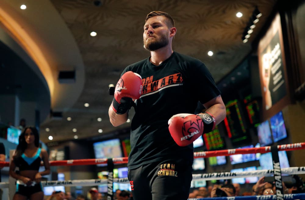 Tom Schwarz bei Boxkampf