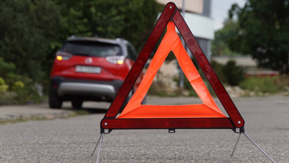 Wie verhalte ich mich bei einem Autounfall richtig? - Blick