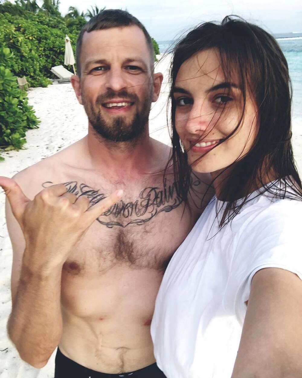 Eine Trennung sei zur Debatte gestanden. Doch Stress und Ronja haben sich wiedergefunden. «Wir lieben uns. Wir arbeiten an unserer Beziehung», so der Rapper