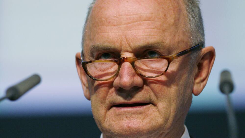 Download Ulrich Bettermann Zum Tod Des Vw Patriarchen Uli 1 Wird Mich For iPhone Wallpaper Ulrich Bettermann Zum Tod Des Vw Patriarchen Uli 1 Wird Mich For iPhone Free