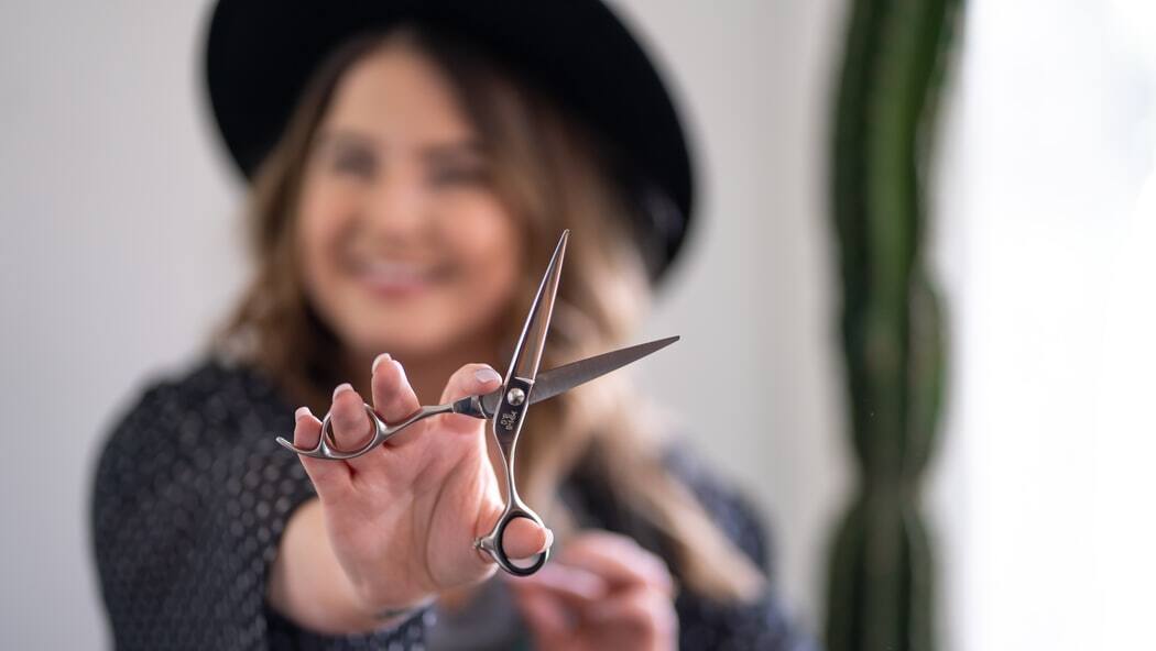 Haare Zu Hause Selber Schneiden Schritt Fur Schritt Anleitung Blick