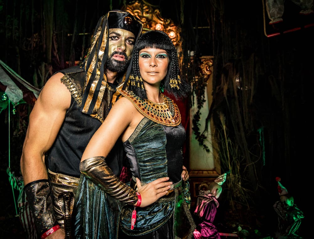 Tamynique bei Reto Hanselmann's Halloween-Party - Blick