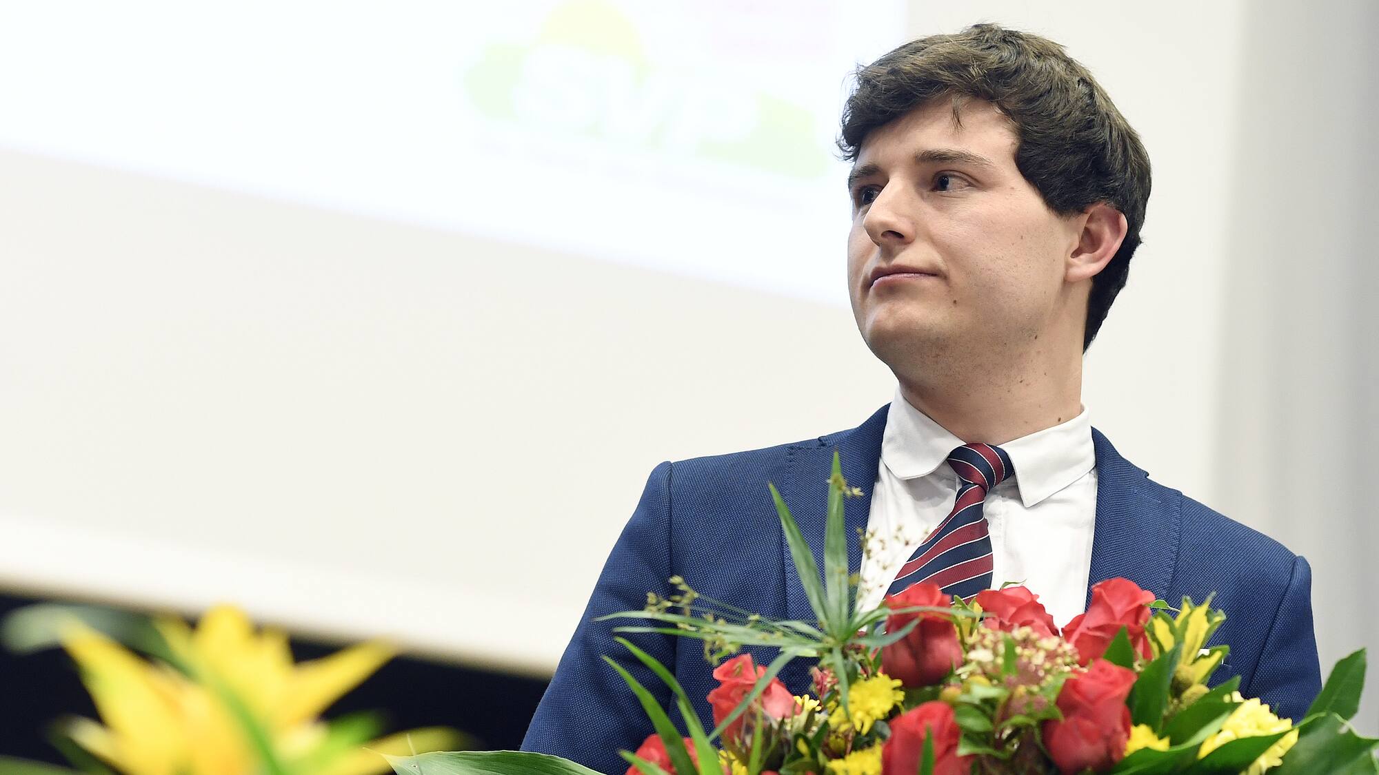 Benjamin Fischer Benjamin Fischer (28) ist neuer Präsident der SVP Zürich - Blick