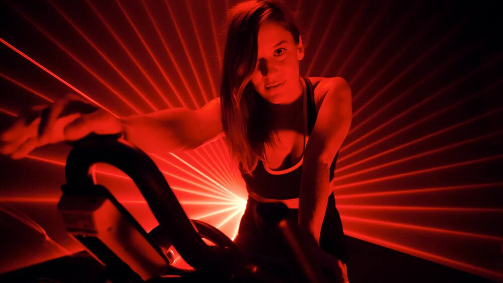 Indoor Cycling Pilates Zenmove Prominente Investieren In Neue Fitnesstrends Stars Trimmen Ihr Konto Fit