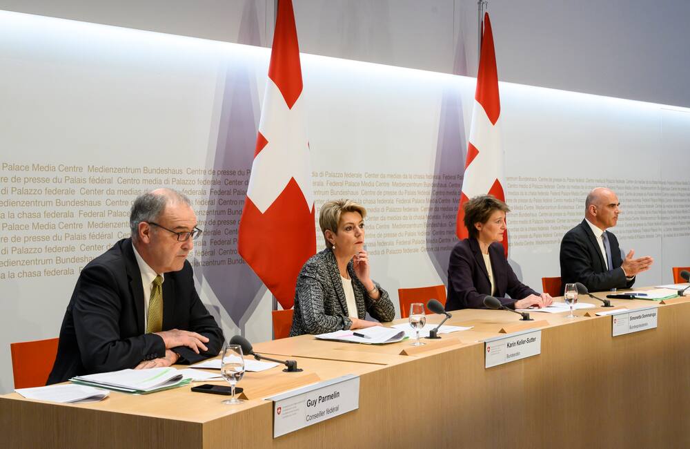 Am Freitag hatte der Bundesrat eben erst Verschärfungen der Corona-Massnahmen bekannt gegeben.