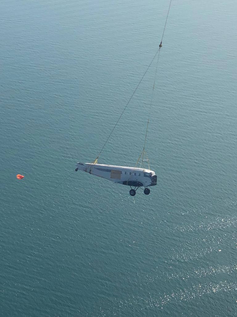 Die Ju-52 über dem Bodensee.