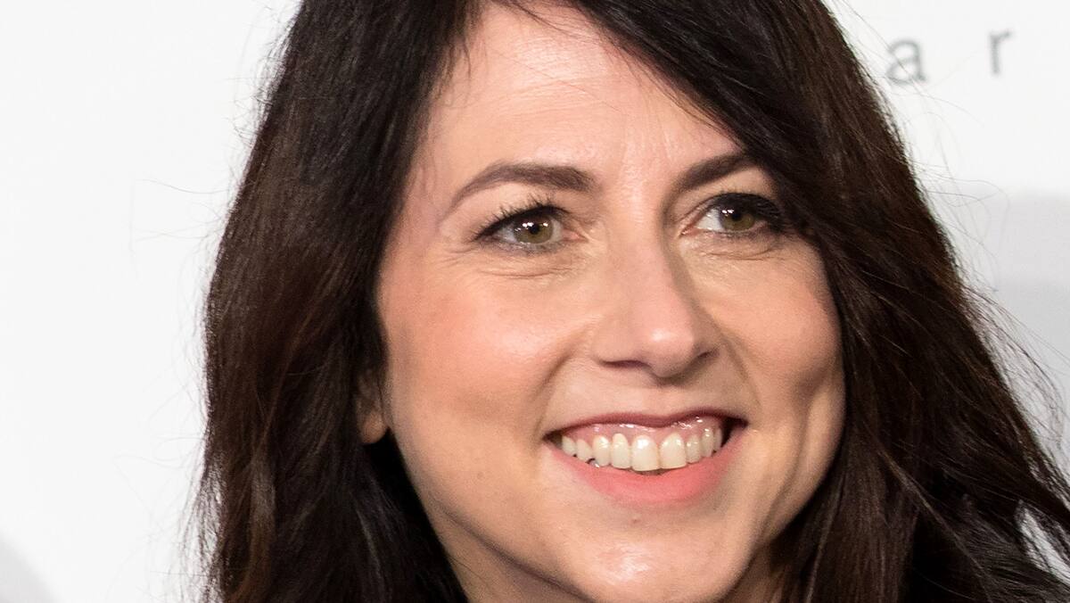 Mackenzie Scott Ex Von Jeff Bezos Ist Reichste Frau Der Welt Blick