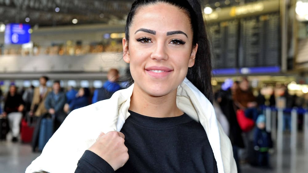 Elena Miras: Liebt sie den Zürcher Rapper Xellen7? - Blick