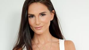 Shqipe Sylejmani hat über das Leben in zwei Welten geschrieben