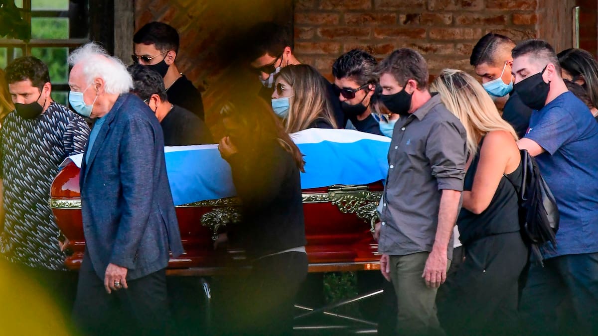 Fussball Diego Maradona Kann In Frieden Ruhen Blick