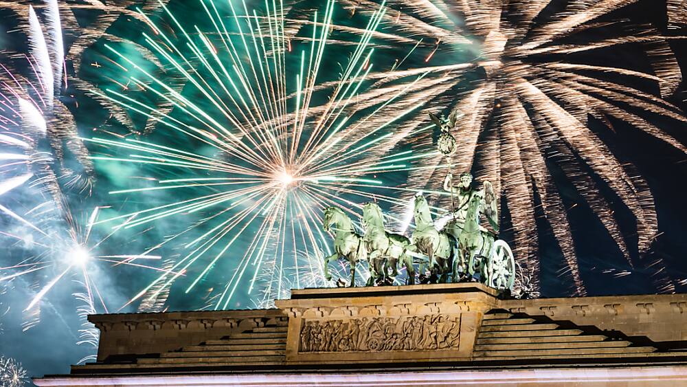 Wie feiert die Welt Silvester mit Corona? Blick Wie feiert die Welt Silvester mit Corona? Blick