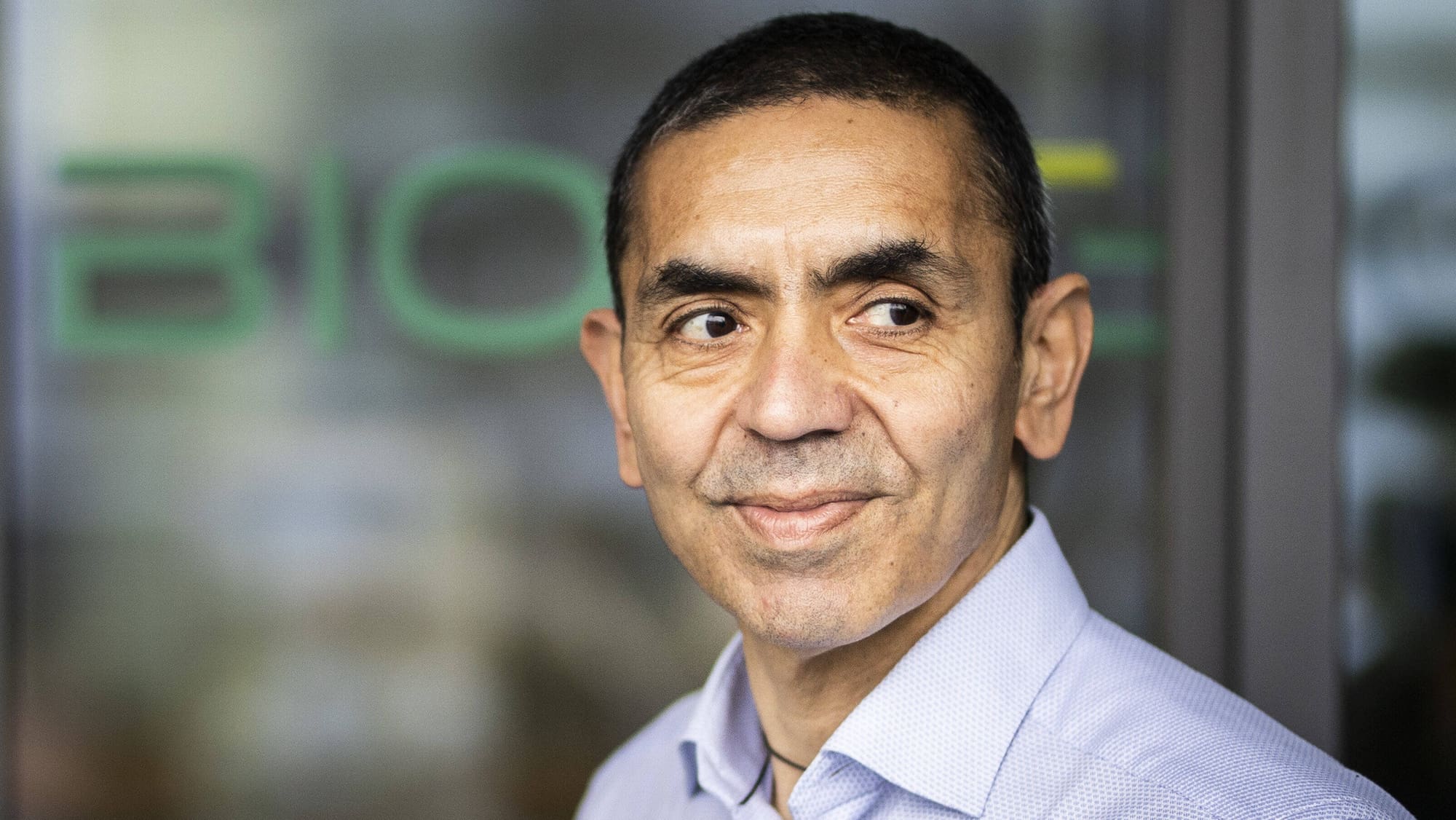 BiontechChef Uğur Şahin «Sinnvoll, nach drei Monaten zu boostern» Blick