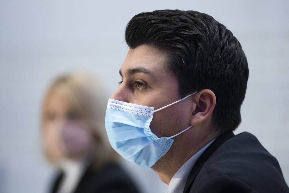 SP juga mendukung kesepakatan - sementara itu.