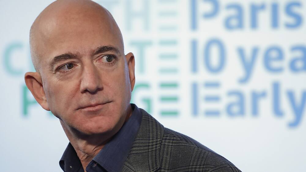 Amazon: Jeff Bezos baut sich Mega-Yacht - Blick
