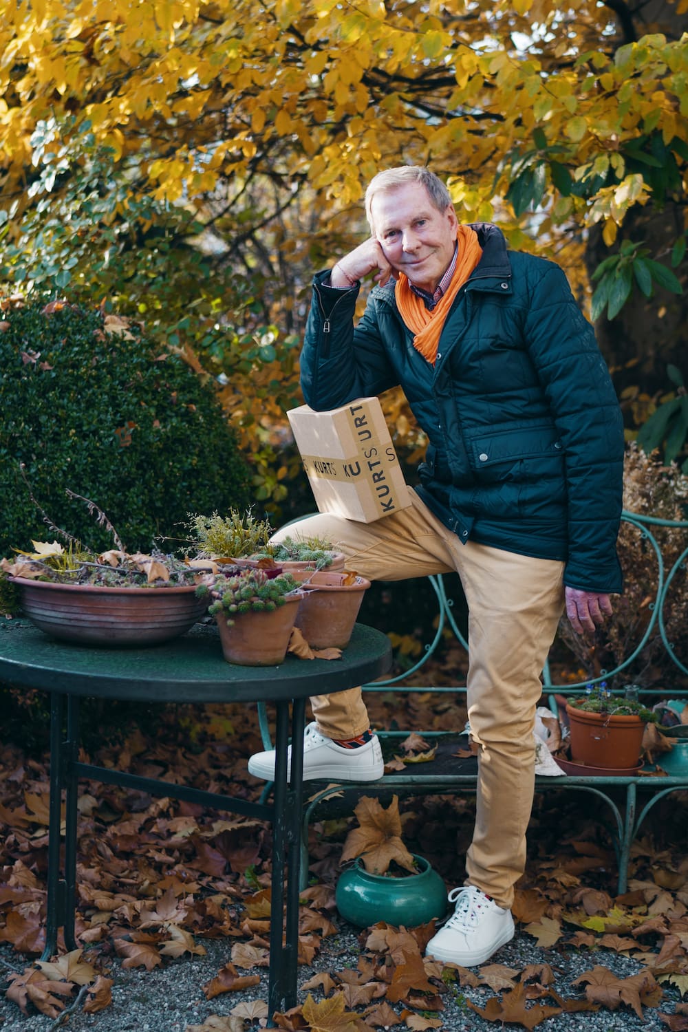 Dengan Kurts.ch, Kurt Aeschbacher memanfaatkan produk buatan tangan oleh pembuat Swiss untuk bisnis kecil: