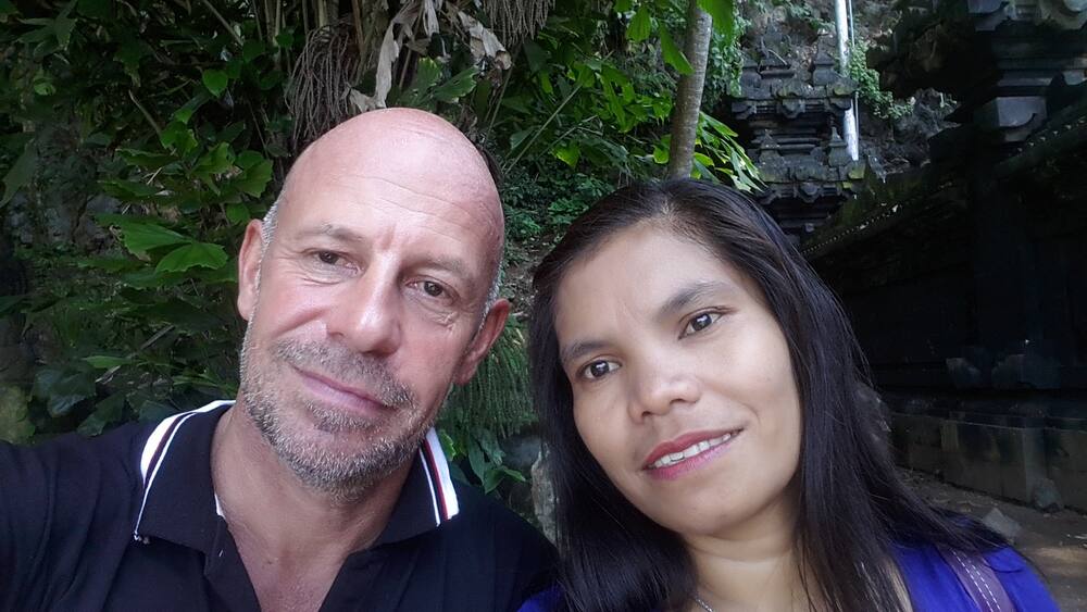 Pria Swiss itu telah menemukan cinta baru di Vitry di rumah barunya.  Kembali ke Swiss tidak menjadi masalah baginya, dan dia dan istrinya juga telah mengambil langkah-langkah untuk hari tuanya.