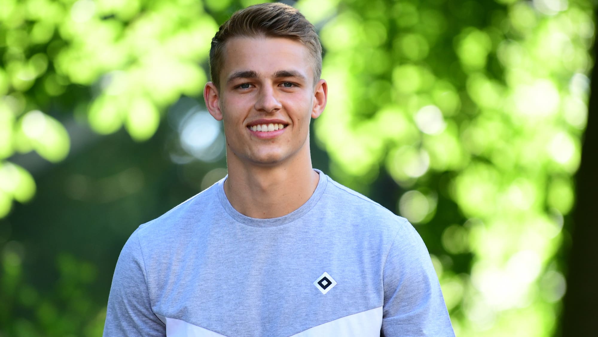 Fussball So Hat Sich Miro Muheim In Der 2 Bundesliga Beim HSV Eingelebt fussball-so-hat-sich-miro-muheim-in-der-2-bundesliga-beim-hsv-eingelebt