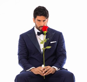 Bachelor 2021 Erkan Akyol Ist Der Neue Rosenkavalier Blick