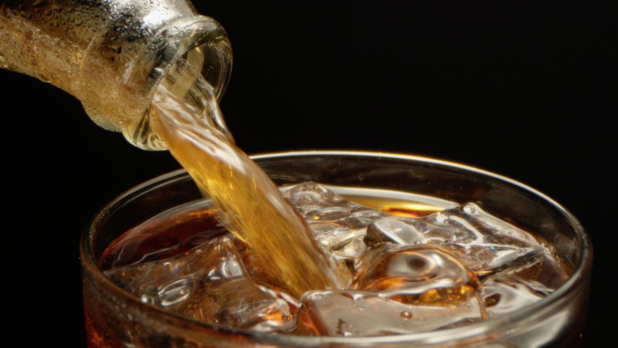 Ab Wie Viel Jahren Darf Man Cola Trinken www.blick.ch
